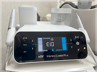 エアブレーション・歯面清掃機（バリオスコンビプロ・ナカニシ社製）